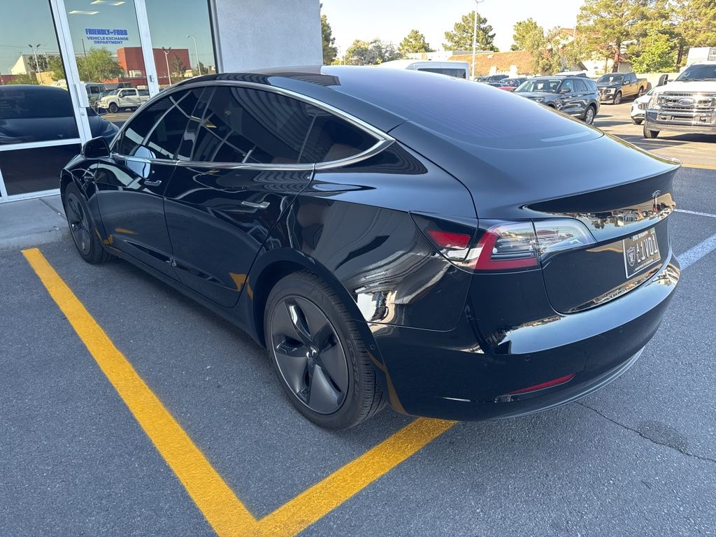 tesla model 3 2018 5YJ3E1EA4JF166496 image tesla model 3 2018 5YJ3E1EA4JF166496 image